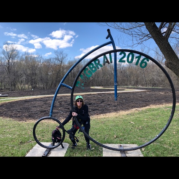 Meet your Posher, Tori - Picture 1 of 1